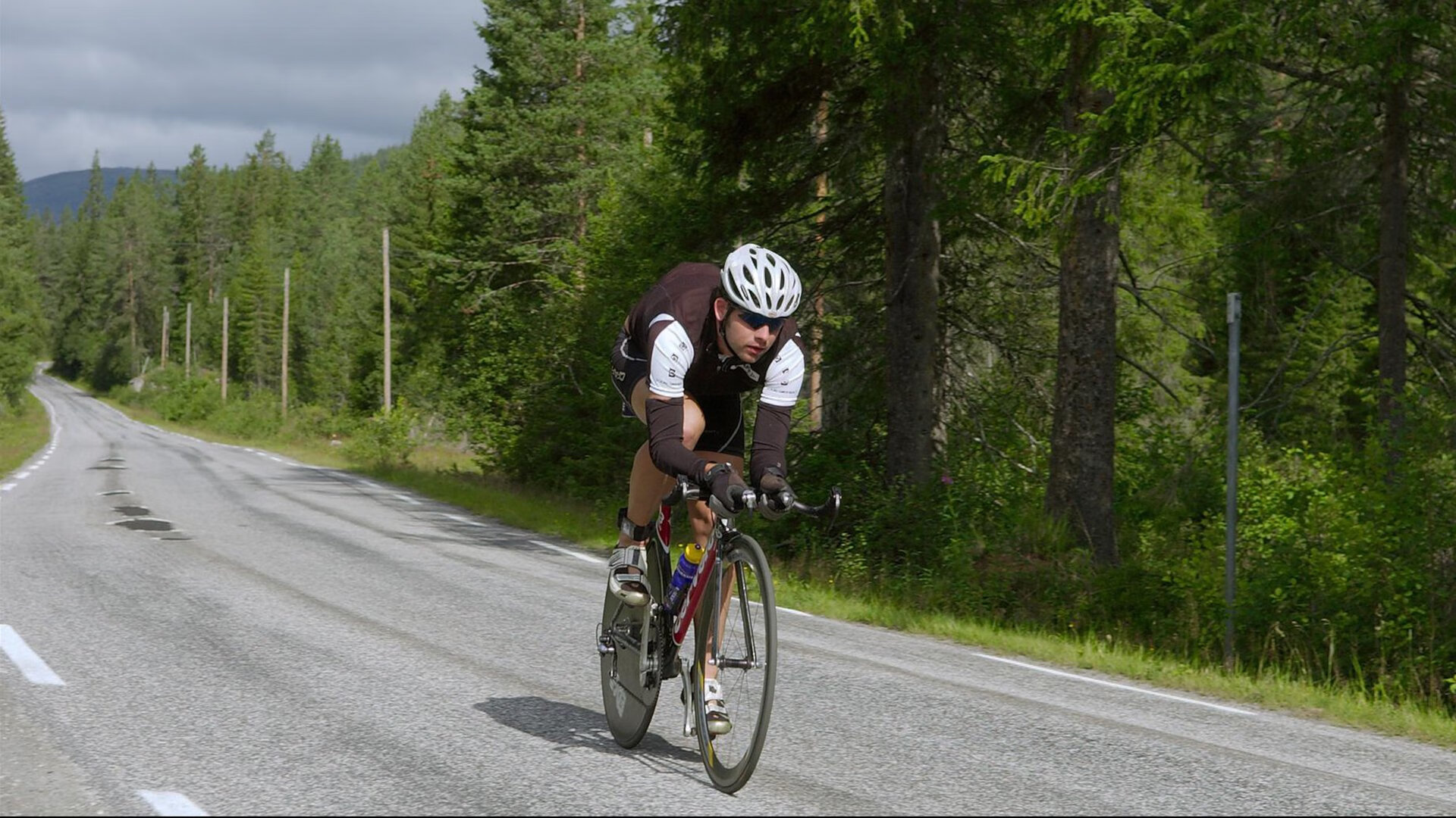 世界杯小组赛第三轮：塞内加尔与喀麦隆同获4分 喀麦隆因相互战绩出局
